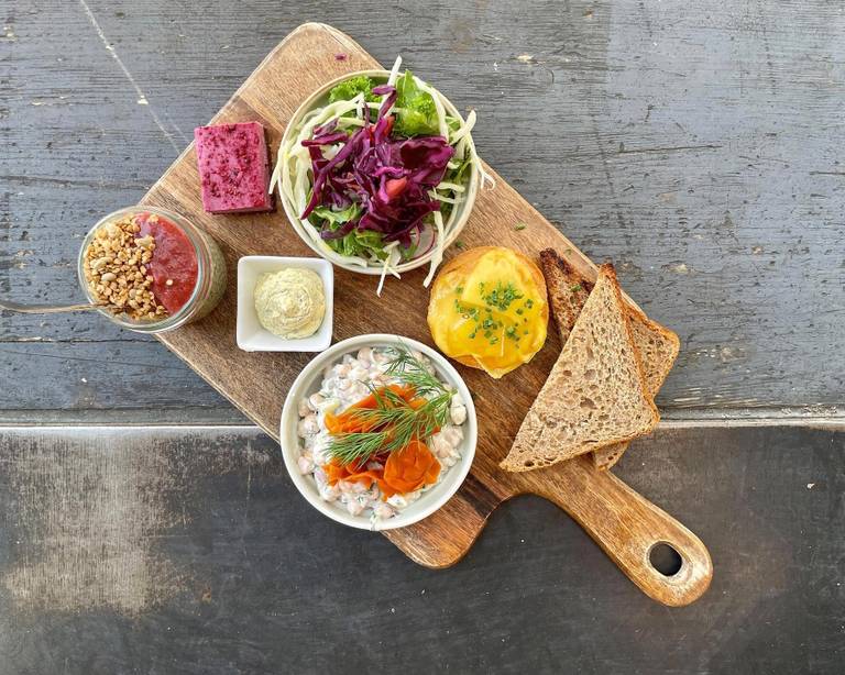 Cover image for Funky Fresh Foods